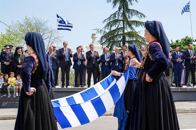 Ο Α. Τζιτζικώστας στις εκδηλώσεις για τη 201η επέτειο από το Ολοκαύτωμα της Νάουσας φωτο1 (23/4/2023)